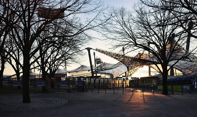 布莱恩特与 布莱恩特与